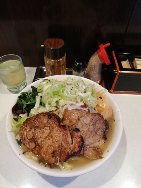 「たんめん中　全部入り　1310円」@麺処 まるよし商店の写真