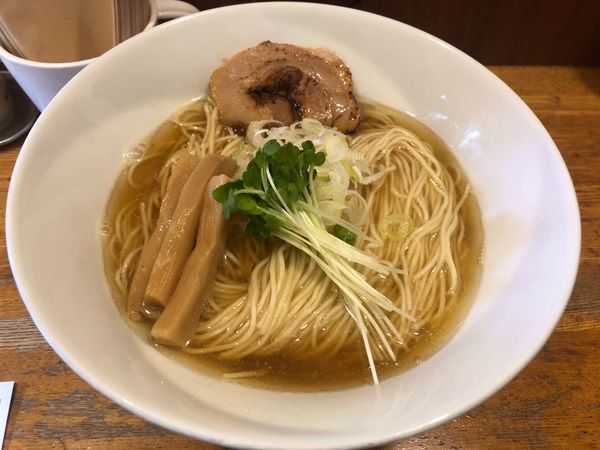 「煮干しそば 大盛 880円」@煮干しそば 虎愼の写真