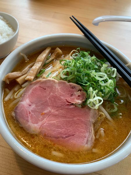 「濃厚辛味噌　2辛」@らーめん三空の写真