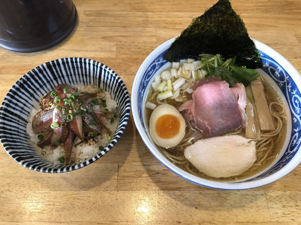 「煮干しそば白醤油」@寿製麺よしかわ 坂戸店の写真