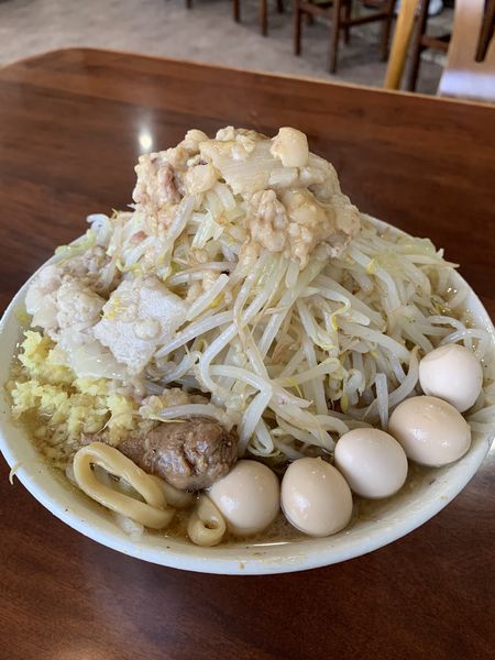 「ラーメン(小)850円　うずら100円」@ラーメン 滋悟郎の写真