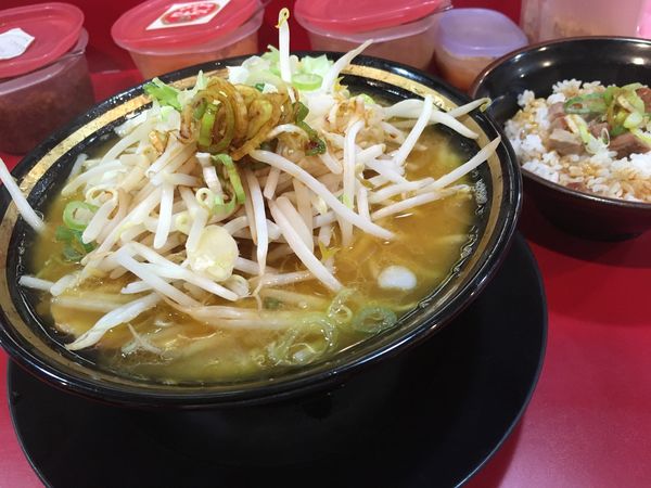 「野菜ラーメン＋半賄い飯」@家系ラーメン とらきち家の写真