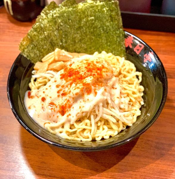 「鶏豚油そば 中」@油そば専門店 春日亭 池袋本店の写真