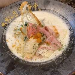 牡蠣ラーメン（鯛出汁）