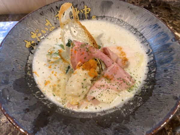 「牡蠣ラーメン（鯛出汁）」@ただいま、変身中。の写真