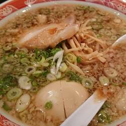 魂のラーメン（太麺、油多め）