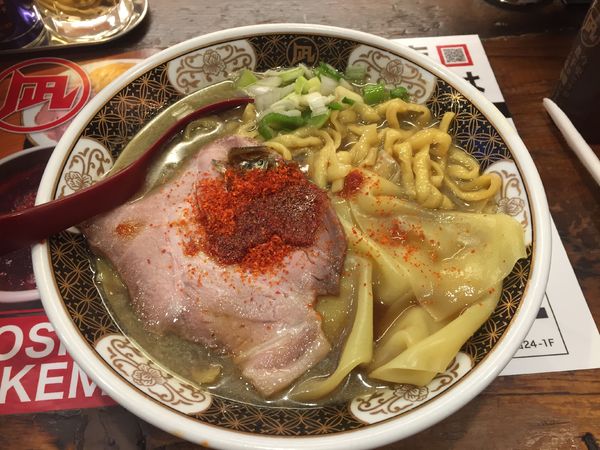 「すごい煮干しラーメン¥850」@ラーメン凪 大宮店の写真