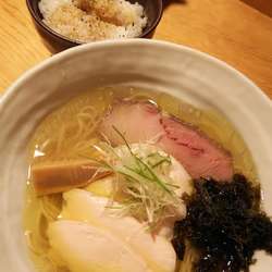 柚子塩らぁ麺＋鶏むねチャーシュー＋鶏油ごはん