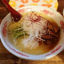 鶏白湯らーめん
