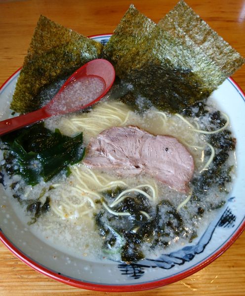 「塩ラーメン＋コリコリ岩のり」@椿 ラーメンショップ 木立店の写真