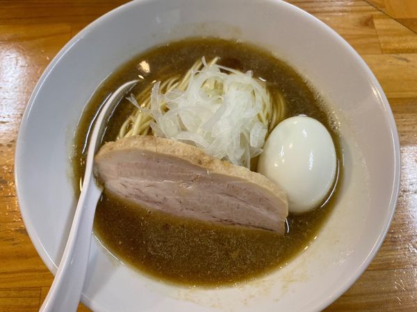 「中華ソバ＋味玉 950円」@煮干中華ソバ イチカワの写真