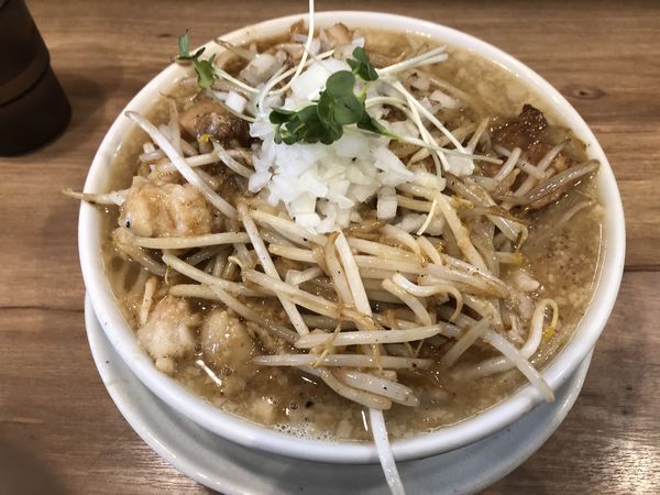 「【限定】ど乳化のジャンクなラーメン大盛り」@はつがい商店の写真