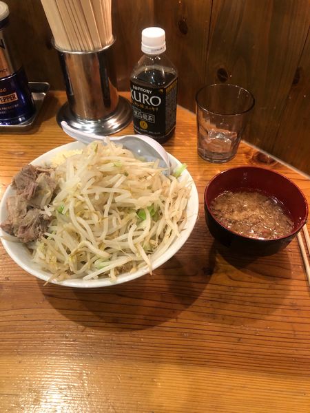 「ラーメン（ヤサイ大ニンニク大アブラ小）、追加アブラ」@麺とび六方 長野店の写真