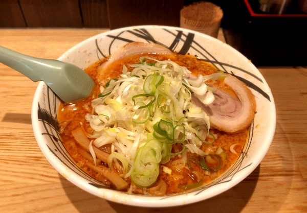 「辛しょうゆラーメン(780円)」@麺将 ケン暴の写真