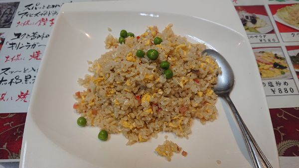 「チャーハン 700円」@四川料理 鵬龍の写真