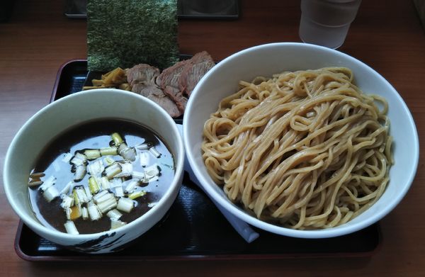 「つけ麺　大盛り」@肉煮干中華そば 鈴木ラーメン店の写真