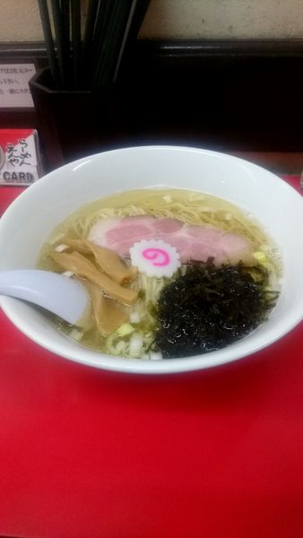 「煮干塩ラーメン？」@らーめん えんやの写真