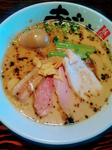 「特製豚骨醤油ラーメン」@麺屋 あごすけの写真
