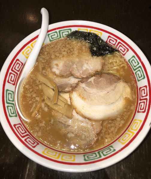 「正油チャーシューメン 1100円」@麻布ラーメン 麻布十番店の写真