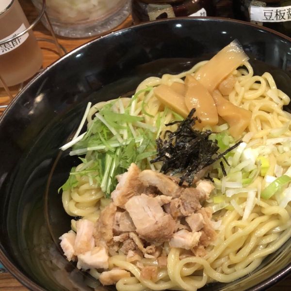「油そば」@横浜家系ラーメン 壱角家 市川南口店の写真