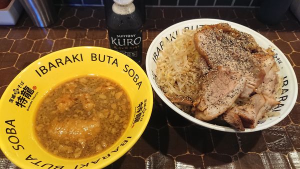 「つけそば900円+他」@茨城豚そば 特龍 本店の写真