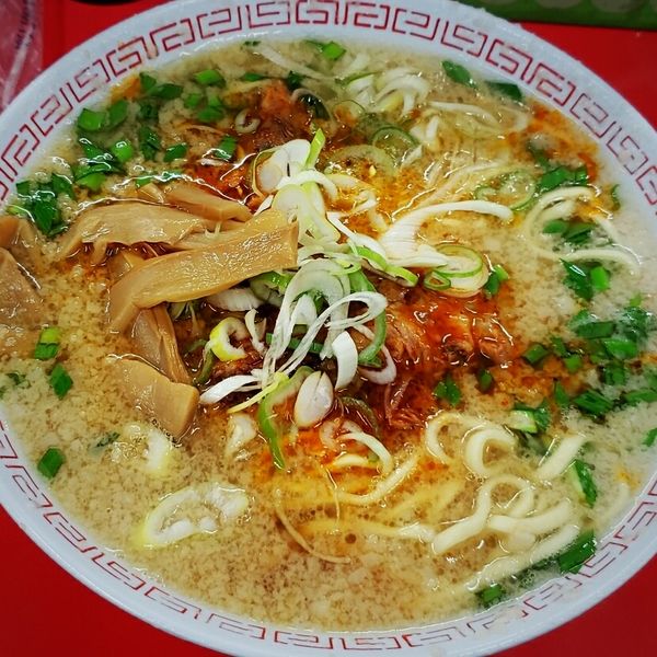 「辛口ホルモン麺 ６００円」@ラーメンスタンド とん平食堂の写真