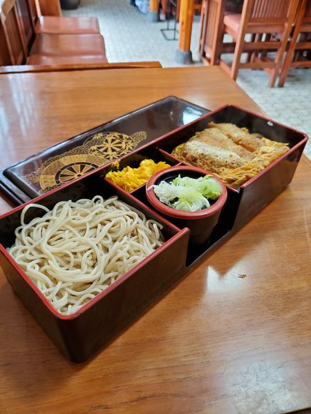 「かつ丼セット９００円」@増田屋の写真