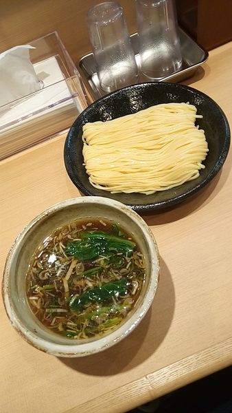 「つけ麺５００円(ｵｰﾌﾟﾝｻｰﾋﾞｽ)通常８５０円」@麺 かつら木の写真