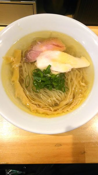 「塩そば」@自家製麺 竜葵の写真