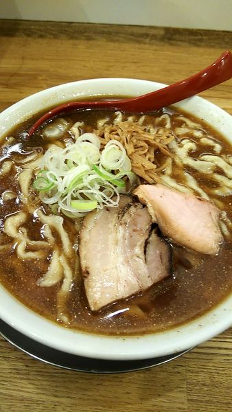 「喜多方煮干醤油」@麺や 七彩 八丁堀店の写真