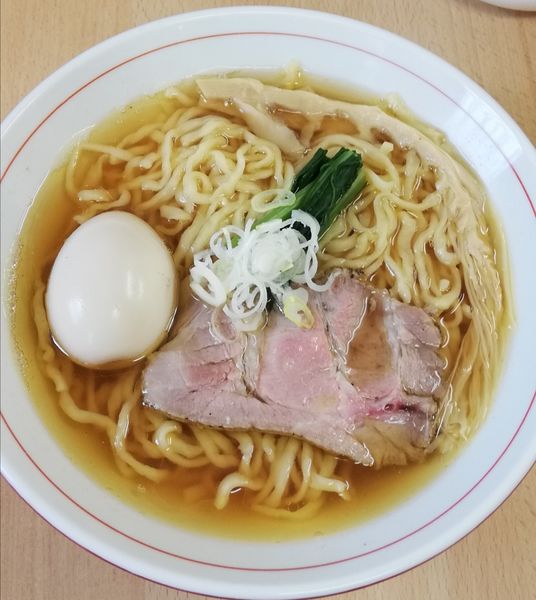 「白だし醤油ラーメン大盛+味玉700円、100円、100円」@ら〜麺 安至の写真
