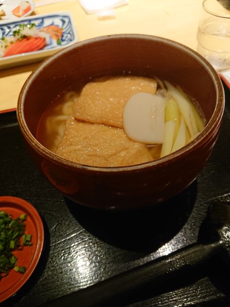 「きつねうどん」@はつとみの写真