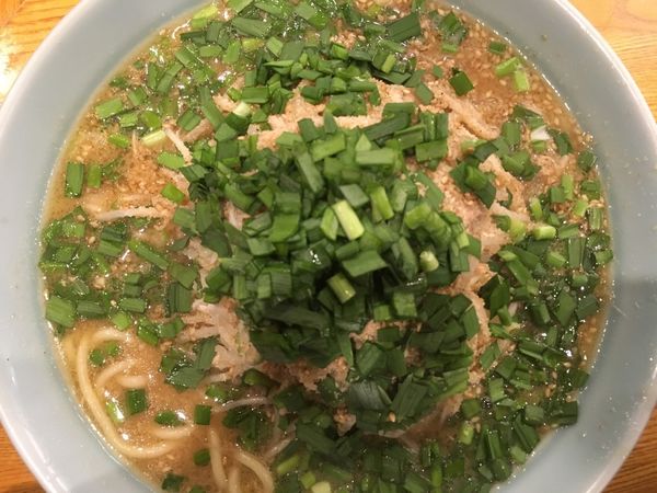 「味噌ラーメン 780円(モヤシ+100円,ニラ+100円)」@えぞっ子 蔦江の写真