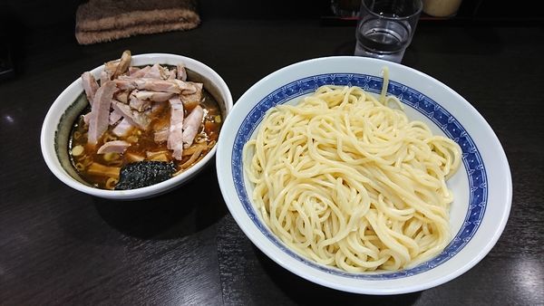 「つけ麺(中)＋チャーシュー」@中華そば べんてんの写真