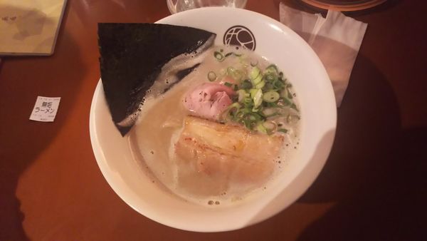 「無垢ラーメン 950円」@無垢ツヴァイテの写真