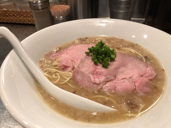 「白い悶絶 1000円 さんじ玉SP 400円」@さんじの写真