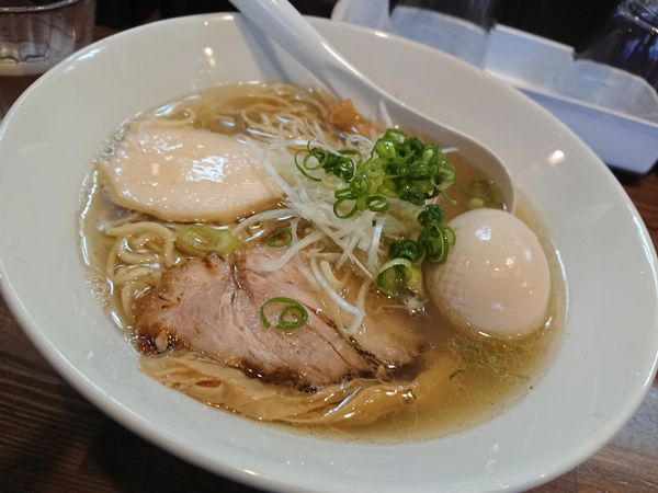 「味玉塩そば　930円」@中華そば 煖々の写真