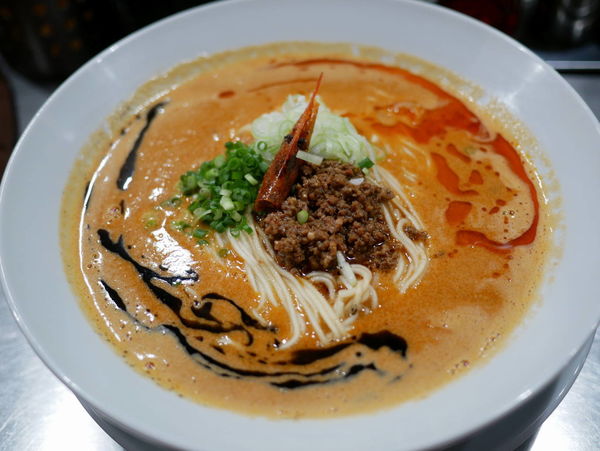 「海老寿久担々麺＋追いリゾ」@麺屋 愛心 TOKYO 町屋店の写真