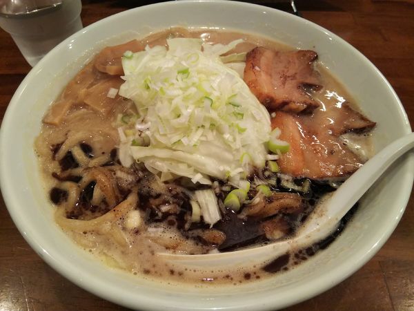 「味噌らーめん　（麺大盛り：無料）」@New old style ゆいが 三郷店の写真