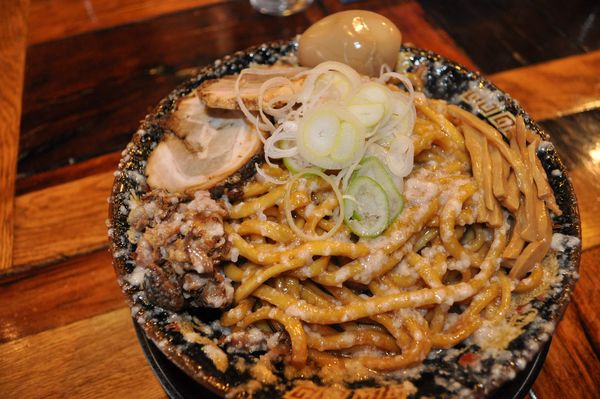 「爆盛油脂麺」@らーめん 平太周 味庵の写真