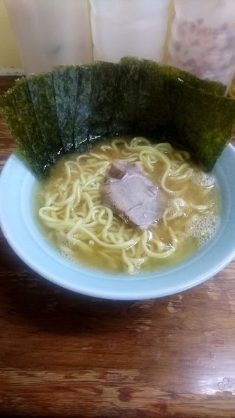 「ラーメン かため 海苔まし」@まこと家の写真