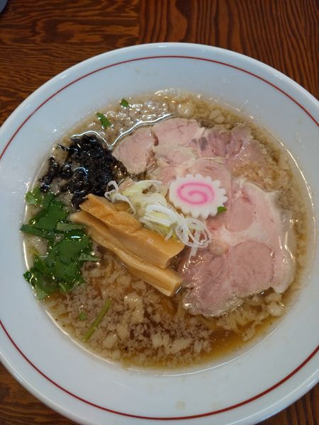 「醤油ラーメン700円」@拉麺 イチバノナカの写真
