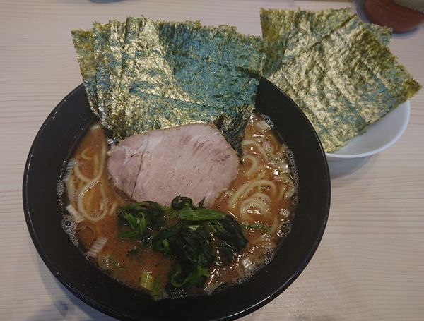 「ラーメン 並盛＋のり増し」@麺家 千祥の写真