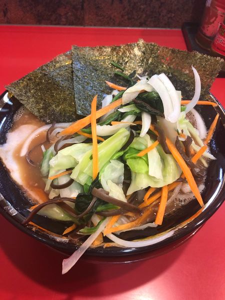 「ラーメン＋野菜畑」@環2家の写真
