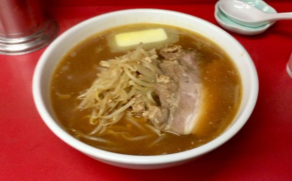 「味噌バター+1枚」@サッポロラーメン 天竜の写真