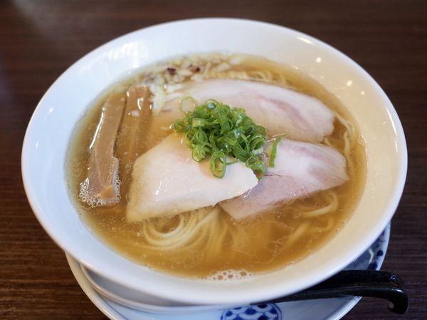 「煮干らぁ麺…900円」@らぁ麺 紫陽花の写真