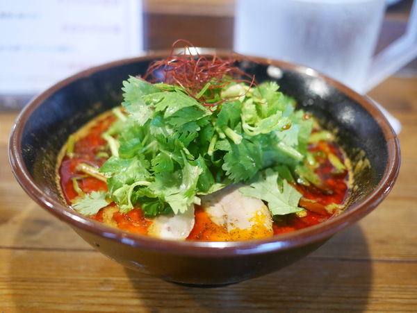 「パクチー盛唐唐郎らー麺」@唐唐郎の写真