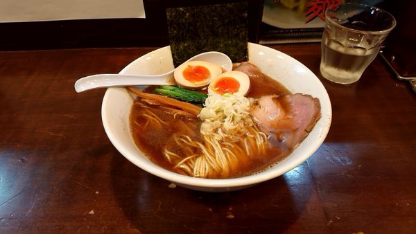 「あっさり煮干しNEO 味玉」@ラーメン 一兎の写真