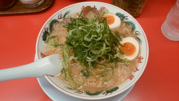 「コク旨ラーメン+味玉¥935-」@ラーメン魁力屋 八潮店の写真