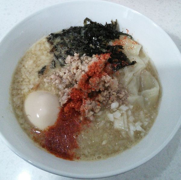 「【限定】背油煮干し味噌らぁ麺＋特製　１２５０円」@ラーメン星印の写真